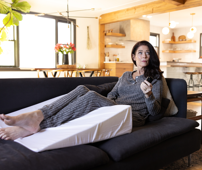 how do you use a wedge pillow